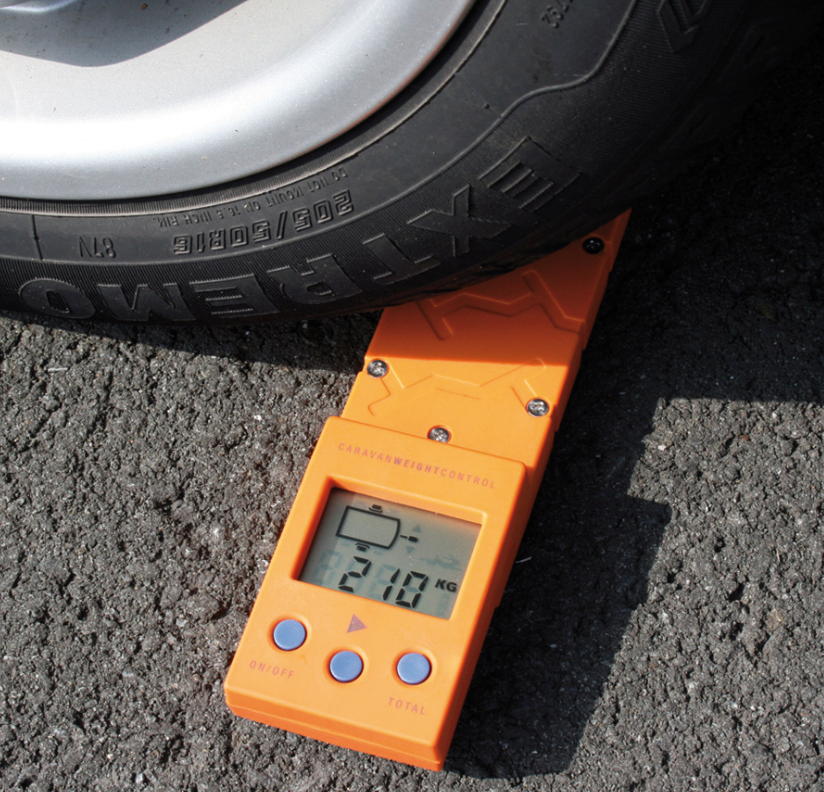 Reich Fahrzeugwaage CWC pro Rad bis 1500 kg 127/521 Anwendung