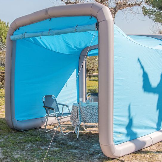 Frontwand Camping GT Box hochgerollt